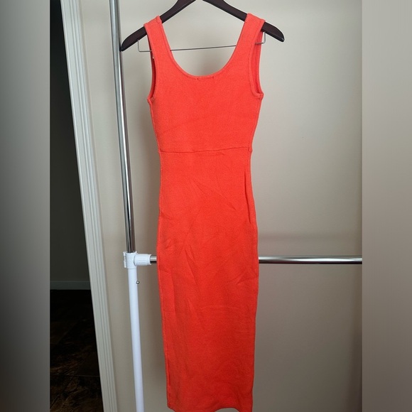 Women’s Line And Dot Brand Dress - Picture 4 of 4
